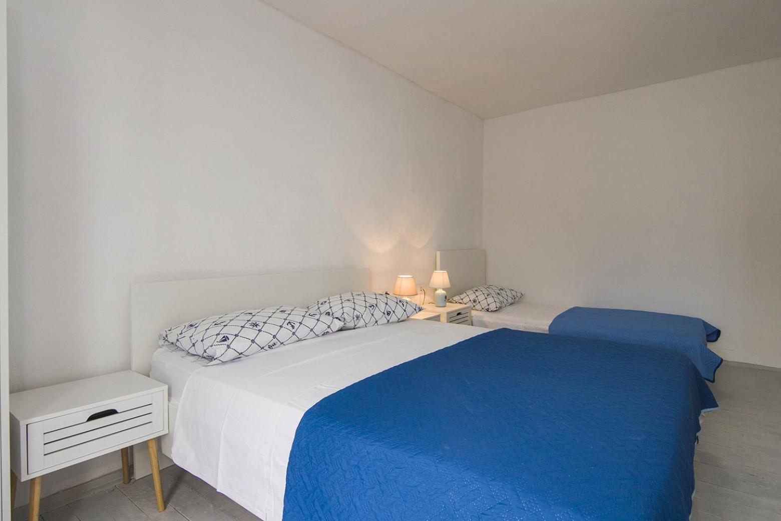 Gdinj Secluded Fisherman'S Cottage Cove Skozanje, Hvar - 4009 חדר תמונה
